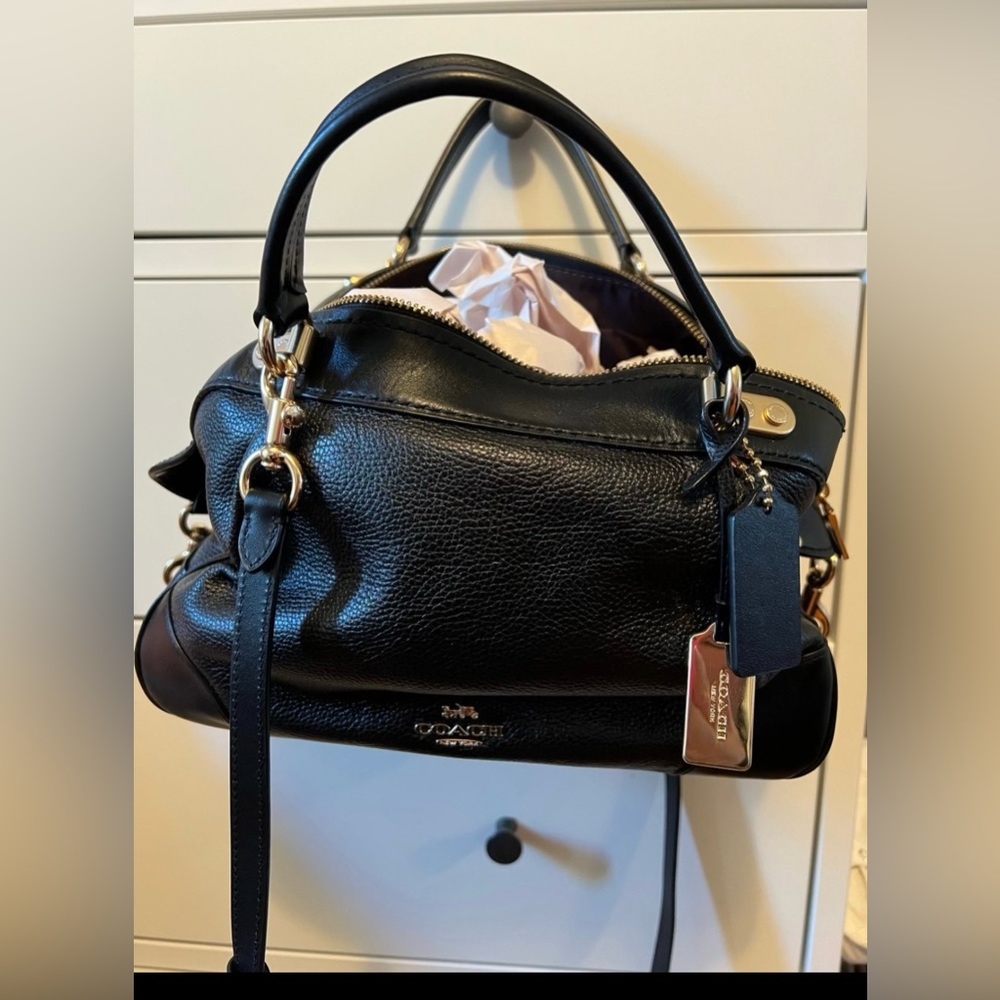 *SOLD*Coach crossbody